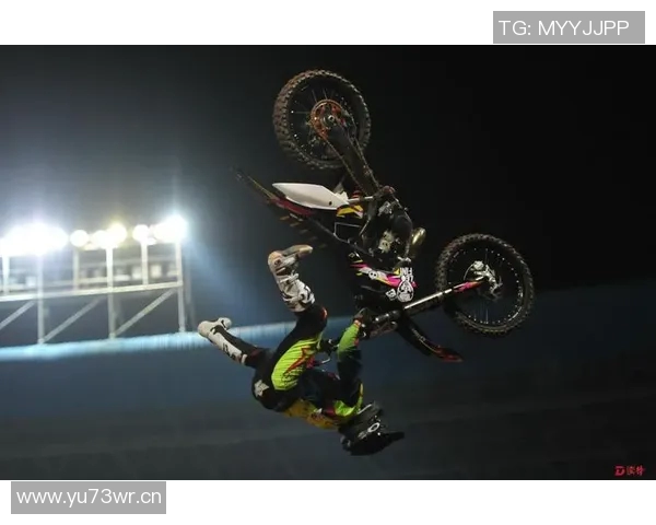 深圳滑板队勇闯世界攀岩锦标赛的奋斗历程与精彩瞬间 深圳滑板队勇闯世界攀岩锦标赛的奋斗历程与精彩瞬间